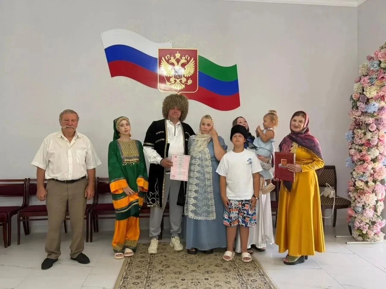 В Избербаше в День единства народов Дагестана зарегистрировали брак гости из Мордовии