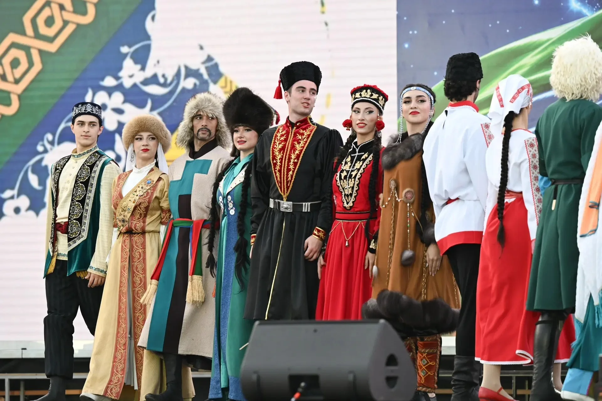 В Махачкале прошел концерт, приуроченный к Году единства народов России и Дню единства народов Дагестана