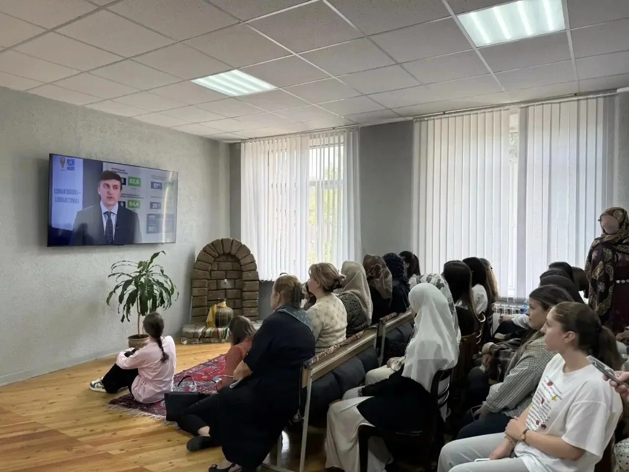 В ДГПУ состоялся комплексный просмотр видеоматериалов, направленных на гражданско-патриотическое воспитание будущих педагогов