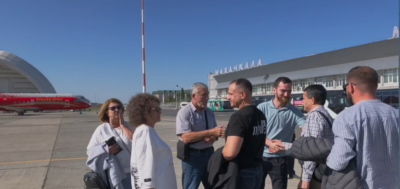 Участники всероссийской патриотической акции «Вахта Героев Отечества» прибыли в Дагестан