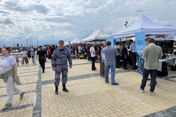 В Дагестане росгвардейцы обеспечили безопасность на молодежном форуме «Каспий»