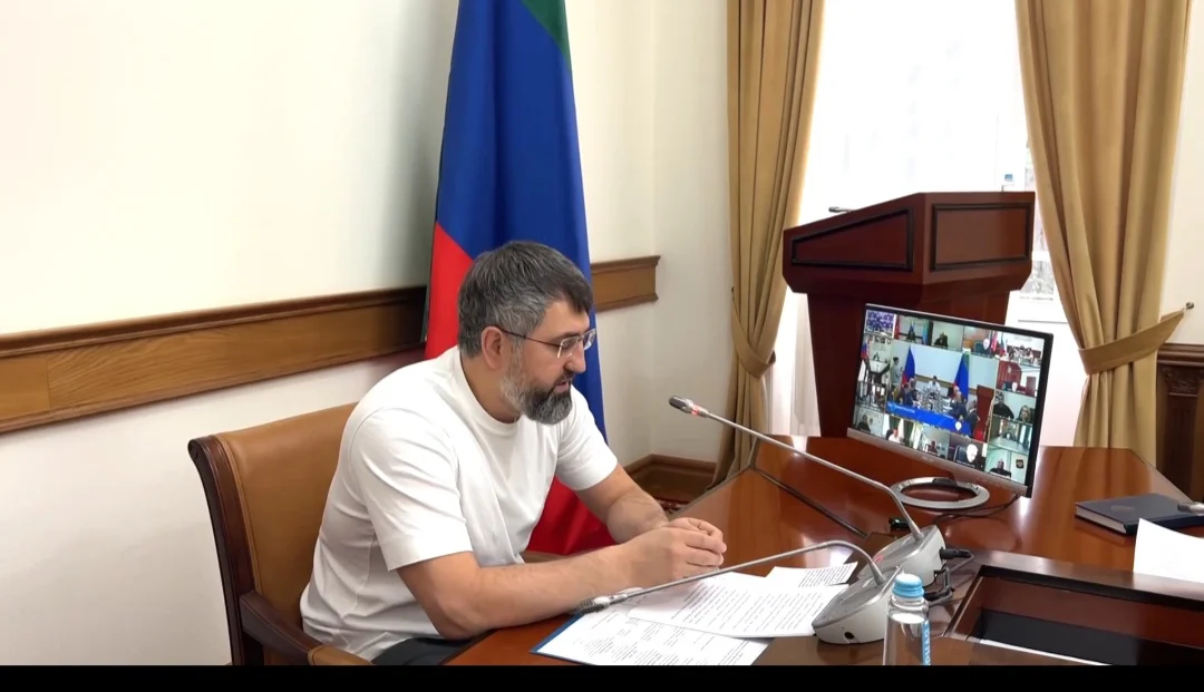 Магомед Рамазанов представил нового врио вице-премьера Дагестана Магомеда Чиркиева