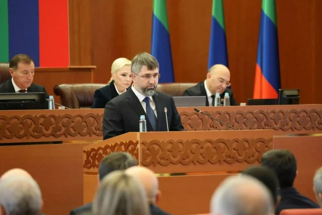 Юрий Гамзатов прокомментировал назначение нового премьер-министра Дагестана